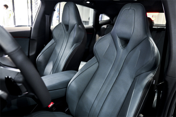 B級運(yùn)動(dòng)轎車新標(biāo)桿來了，MG7 2025款智能登場，限時(shí)一口價(jià)11.29萬元起